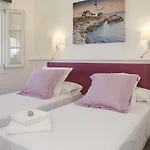 5 Sentidos Ciutadella (Menorca)